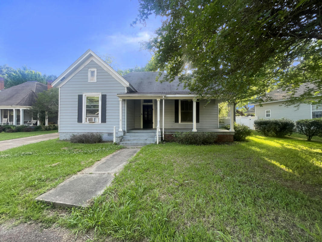 251 COMMERCE ST, WEST POINT, MS 39773, photo 1 of 13