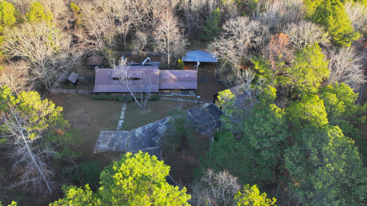 373 SMITH MILL RD, CALEDONIA, MS 39740, photo 1 of 25