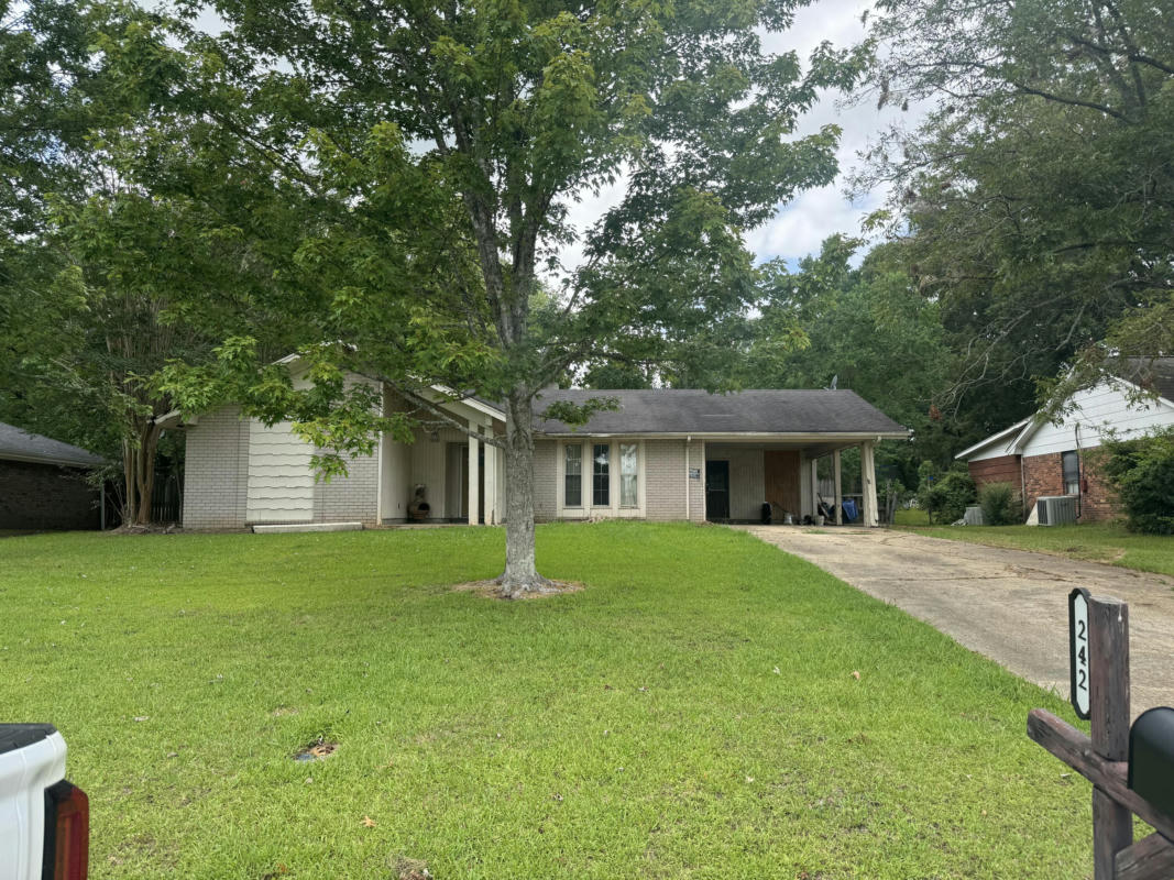 242 AVALON ST, WEST POINT, MS 39773, photo 1 of 19